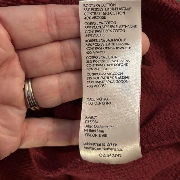We the Free Size M Mikah Notch Neck Top Thermal Knit Wine Combo Long Sleeves - Picture 5 of 6
